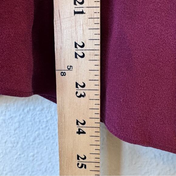 Eileen Fisher Burgundy Red Silk Button Down Shirt Womens XS Fall Preppy Casual - Picture 4 of 9